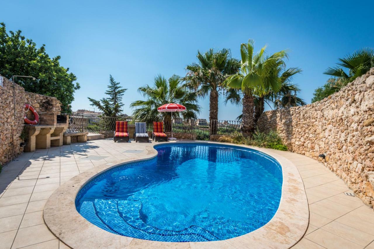 Sunset - Holiday Farmhouse With Large Private Pool In Island Of Gozo Nadur Exterior foto